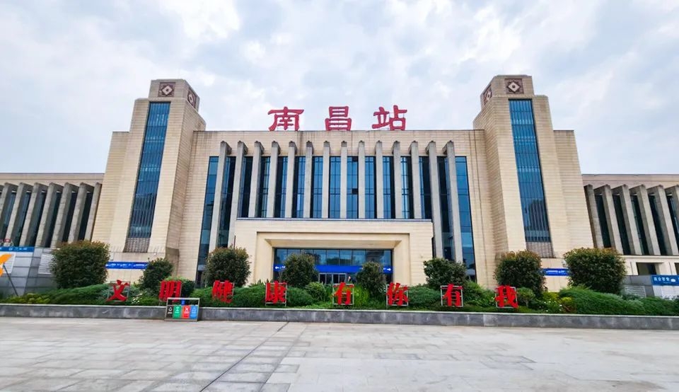 板川超性能集成灶即將登錄四大重點高鐵樞紐，霸屏金九銀十黃金季