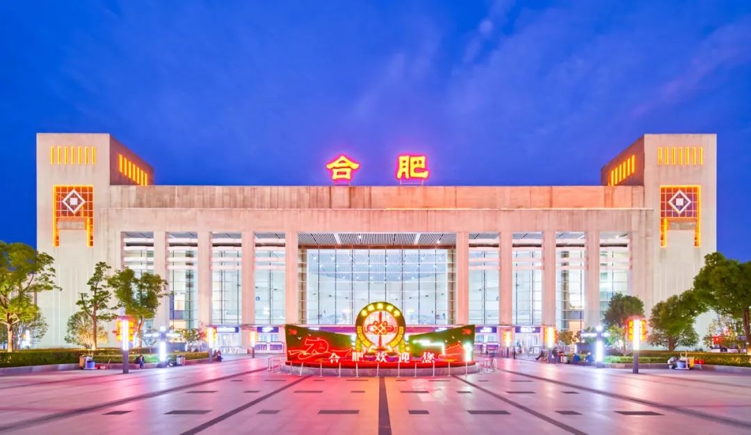 板川超性能集成灶即將登錄四大重點高鐵樞紐，霸屏金九銀十黃金季