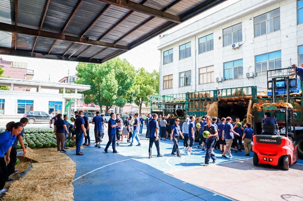 情滿中秋 愛在板川|板川電器為全體員工發放中秋福利 情滿中秋 愛在板川|板川電器為全體員工發放中秋福利