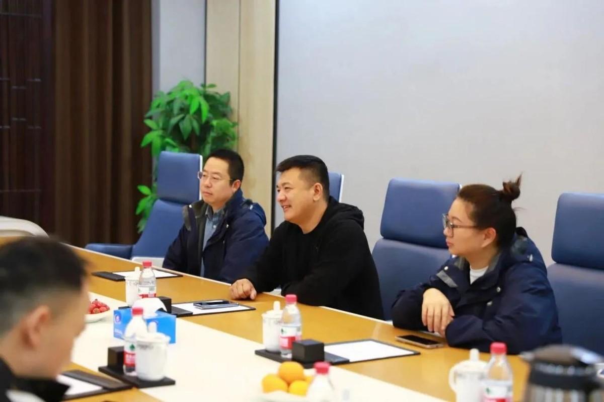 嵊州市人大常委會一行蒞臨板川電器深度調(diào)研考察,共促企業(yè)提質(zhì)增速! 嵊州市人大常委會一行蒞臨板川電器深度調(diào)研考察,共促企業(yè)提質(zhì)增速!