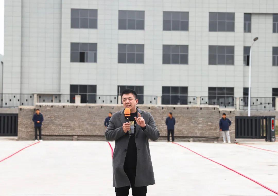 嵊州市副市長郭偉鋒先生為板川送上新春祝福!板川智慧廚房數字化工業園喜迎2024年開門紅! 嵊州市副市長郭偉鋒先生為板川送上新春祝福!板川智慧廚房數字化工業園喜迎2024年開門紅!