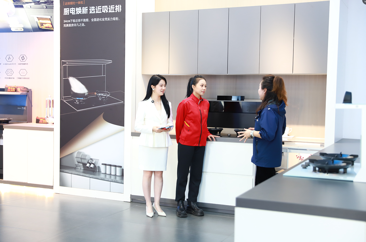 “冠軍品質,探秘板川”—— 冠軍潘婷領銜探廠板川,冠軍之夜圓滿收官! “冠軍品質,探秘板川”—— 冠軍潘婷領銜探廠板川,冠軍之夜圓滿收官!