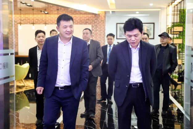 贏得未來|嵊州市委副書記、市長嚴鋼一行到板川調研考察！