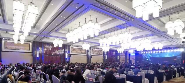 喜報！板川安全集成灶榮獲《全球中小企業聯盟官方指定集成灶》！